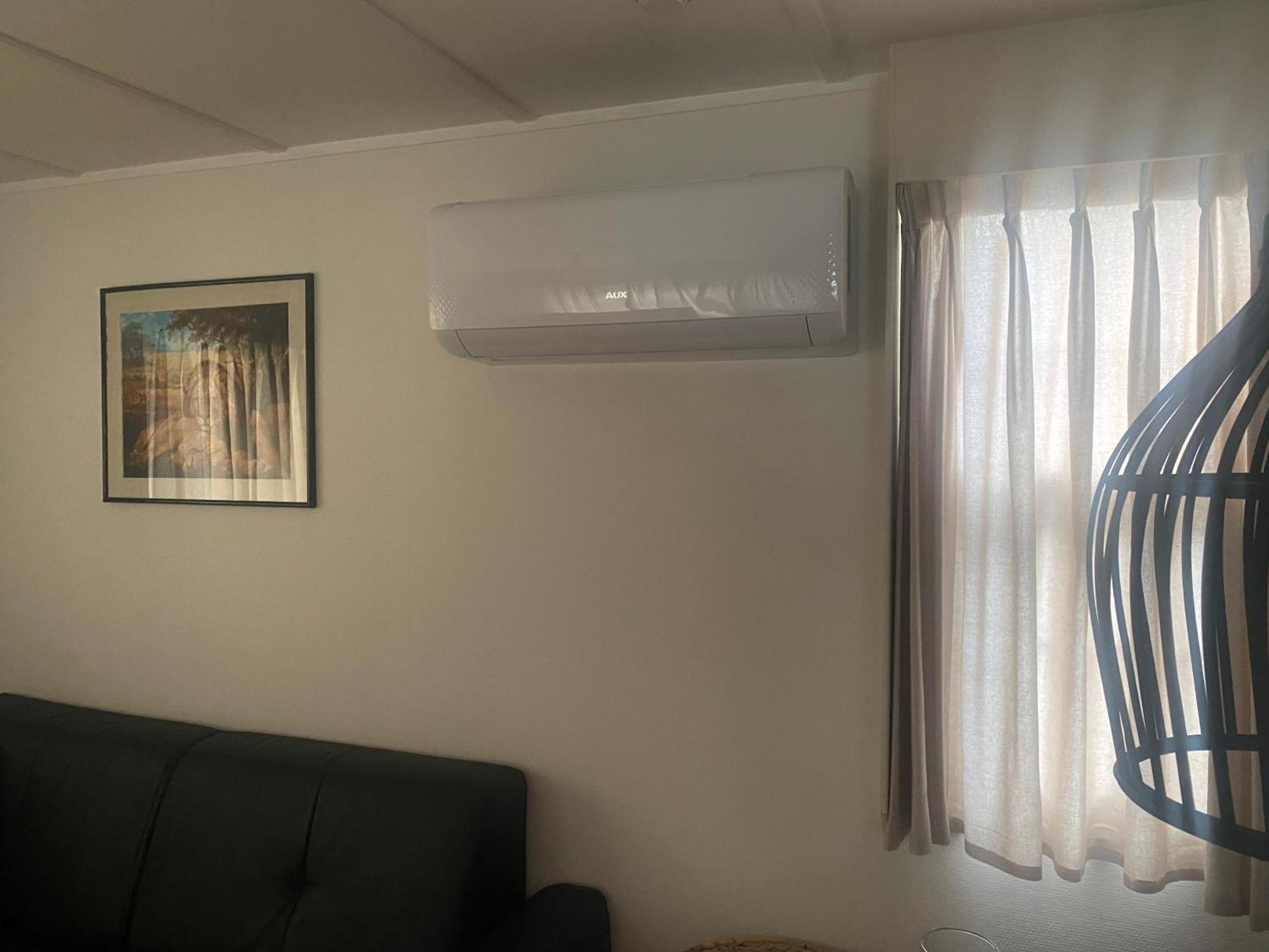 Safarihuisje Met Airco! 奥斯特韦克 外观 照片